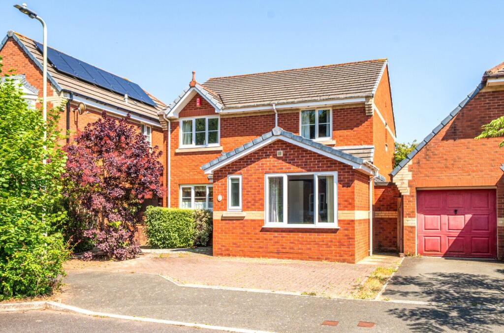 Buy or rent a property | Well Oak Park, Exeter EX2 5BB