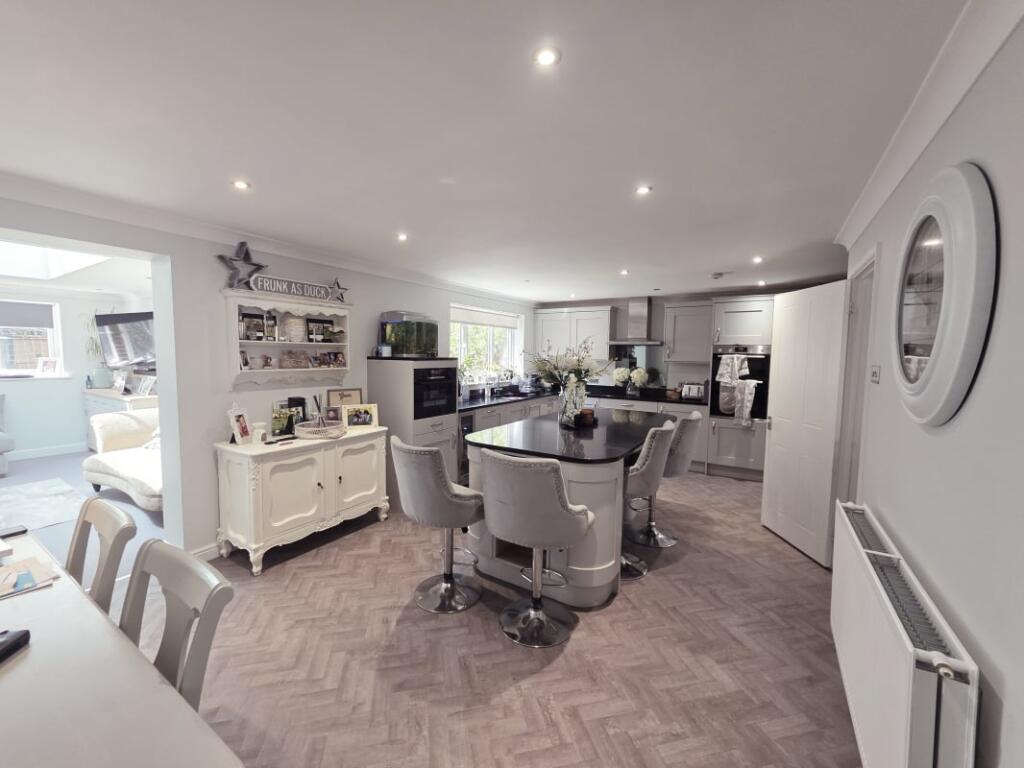 Buy or rent a property | Bardolphs Court, Norwich NR8 6GW