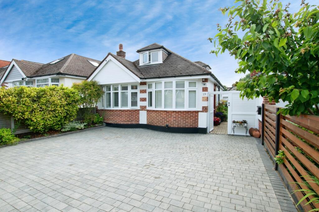 Buy or rent a property | Throopside Avenue, Bournemouth BH9 3NR