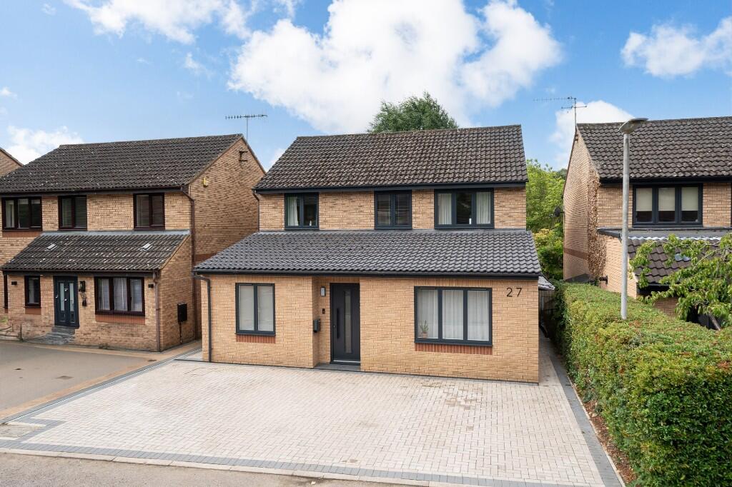 Buy or rent a property | Brook Lane, Berkhamsted HP4 1SX