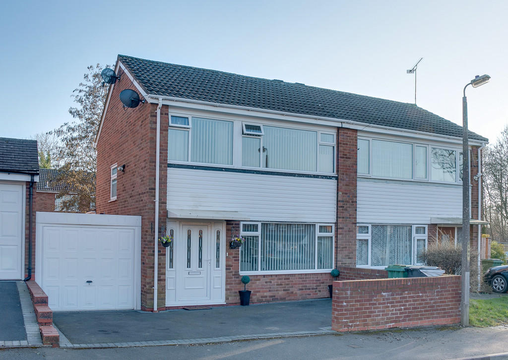Buy or rent a property | Cheswick Close, Redditch B98 0QQ