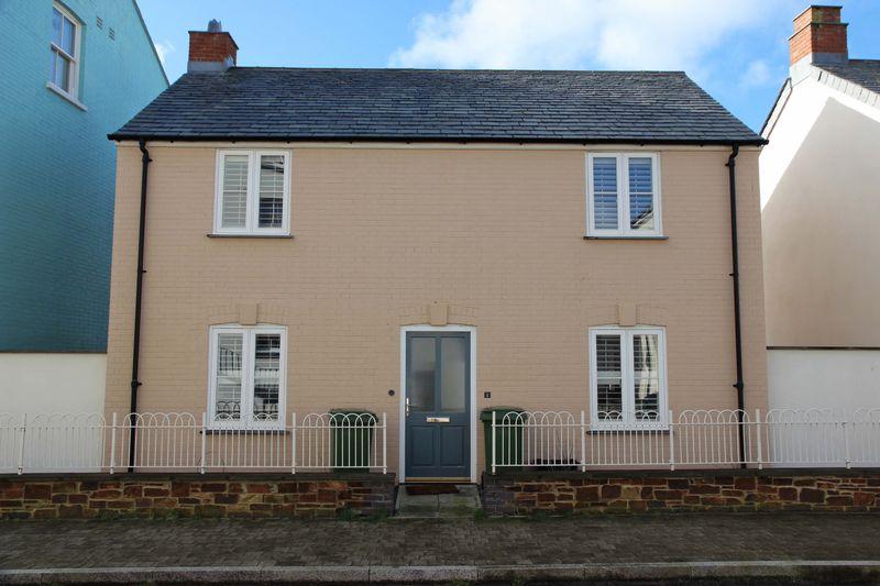 Buy or rent a property | Stret Caradoc, Newquay TR7 1GE
