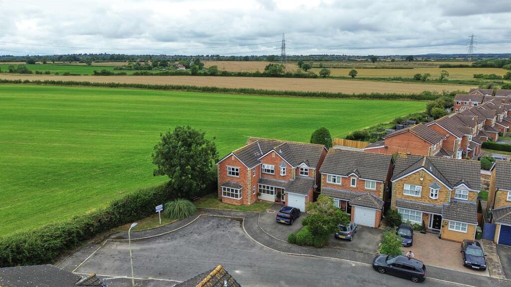 Buy or rent a property | Peters Close, Leicester LE9 4TT