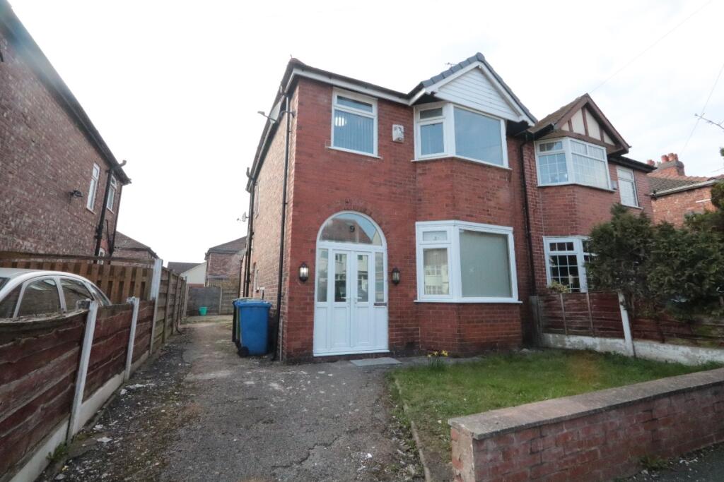 Buy or rent a property | Ravenswood Road, Manchester M32 0RT