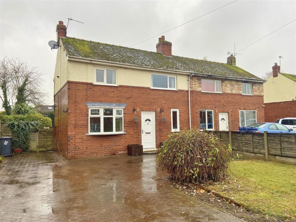 Buy or rent a property | Barff Grove, Selby YO8 9LZ