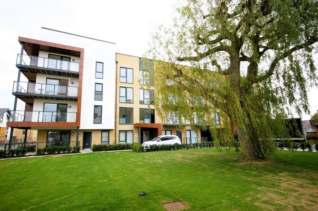 Buy or rent a property | Ashflower Drive, Romford RM3 0JW