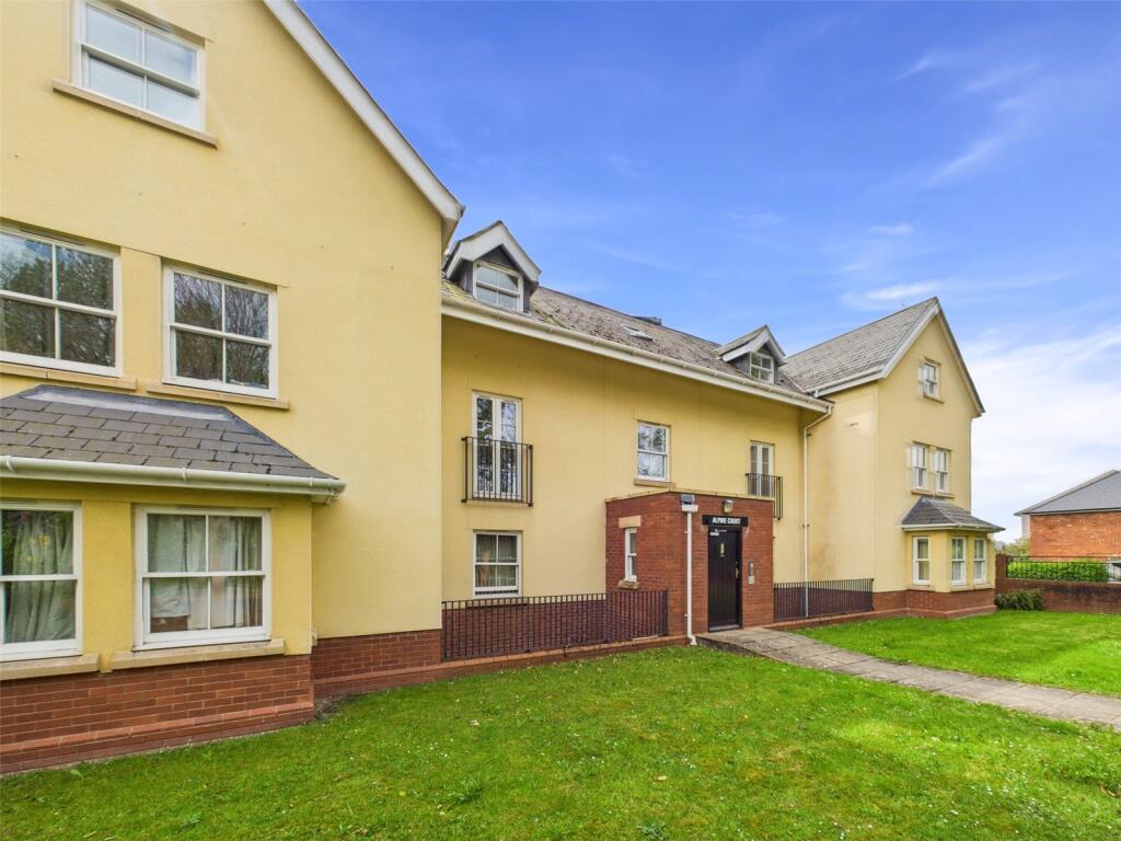 Buy or rent a property | Stratford Road, Stroud GL5 4AJ