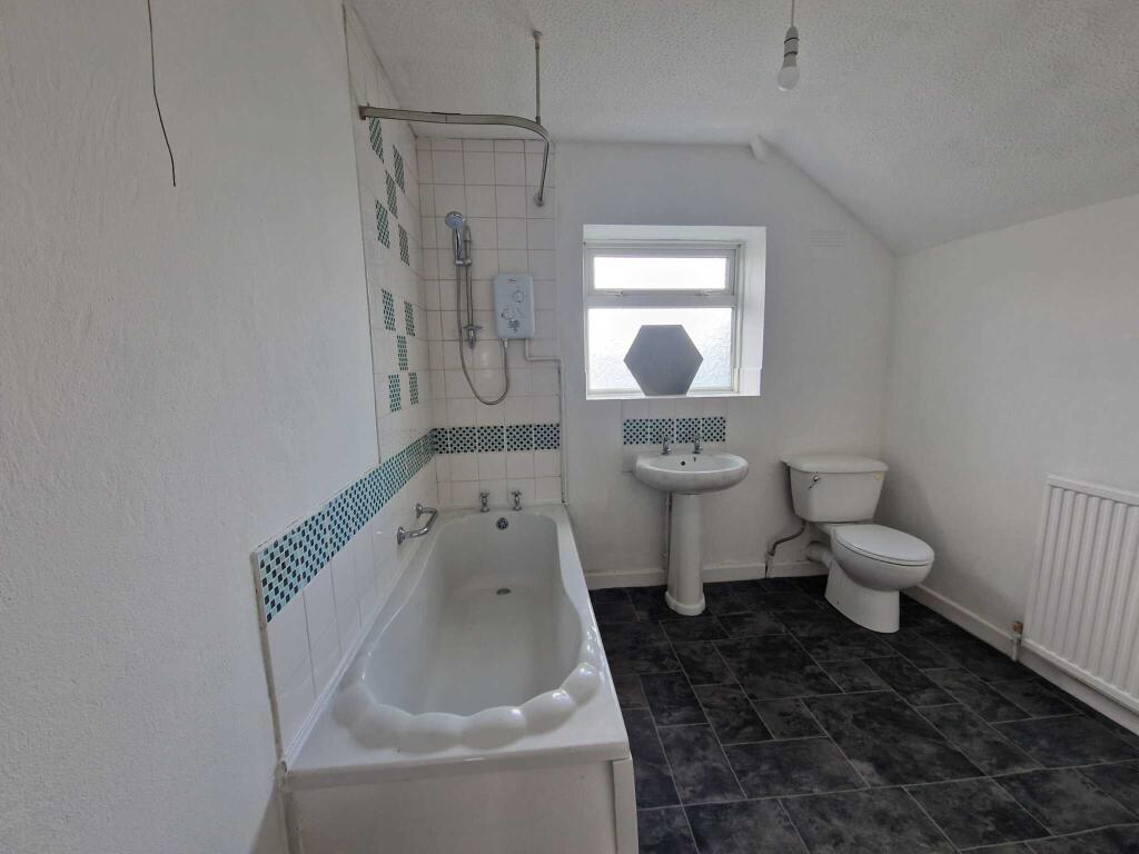 Buy or rent a property | Heol Maes Y Gelynen, Swansea SA6 6JX