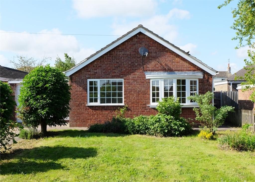 Buy or rent a property | Willow Close, Horncastle LN9 5BH
