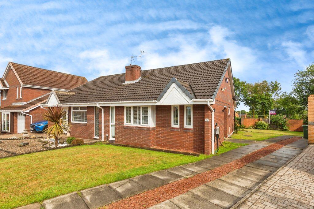 Buy or rent a property | Blaykeston Close, Seaham SR7 0PJ