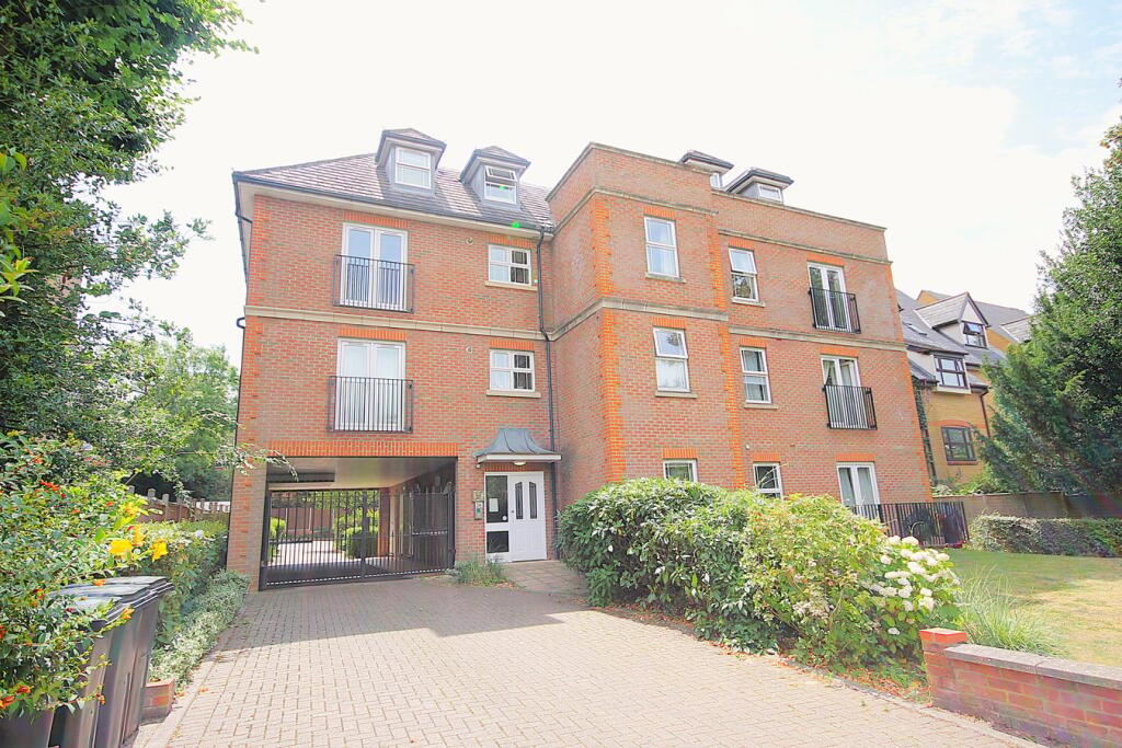 Buy or rent a property | Albemarle Road, Beckenham BR3 5HJ