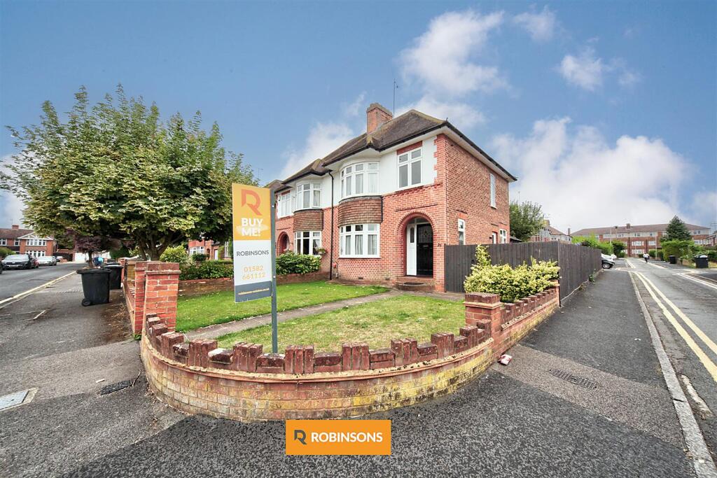 Buy or rent a property | Kingscroft Avenue, Dunstable LU5 4HQ