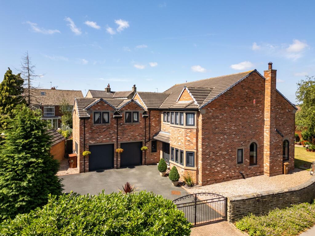 Buy or rent a property | High Street, Ossett WF5 9RL