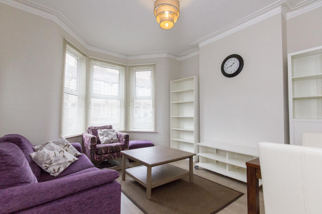 Buy or rent a property | Brantwood Road, London N17 0EU