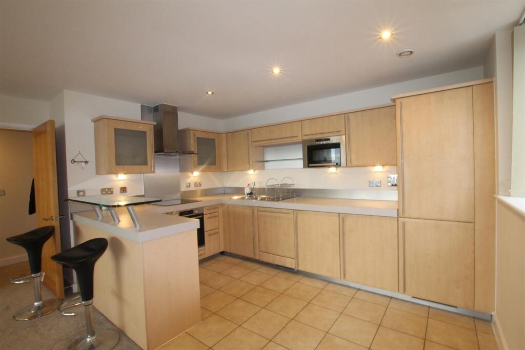 Buy or rent a property | Western Gateway, London E16 1AQ